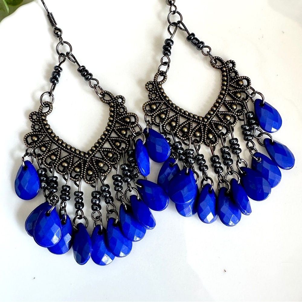 Bohemian Blue Bead Chandelier Earrings Dangle Antiqued Silver Boho Gift NEW - Picture 3 of 11